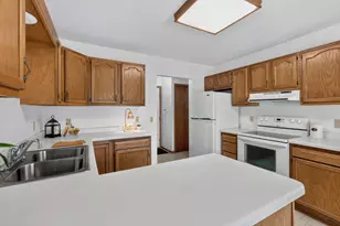 2306 Hillcrest Dr, Brainerd, MN 56401 - Photo 6