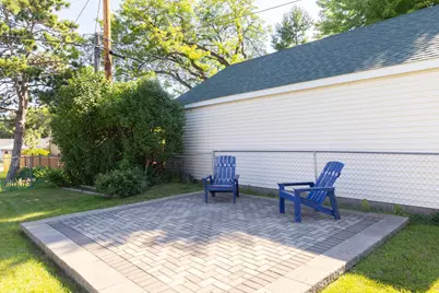 805 Cottage Avenue W, Saint Paul, MN 55117 - Photo 24