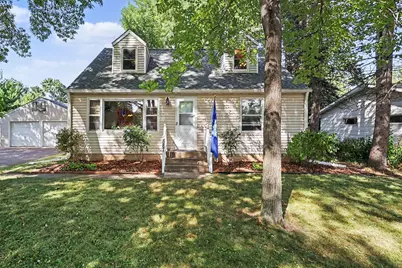 887 Cheri Lane, Mendota Heights, MN 55120 - Photo 2