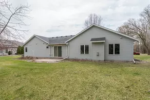 100 Crystal Ln, Mankato, MN 56001 - Photo 36