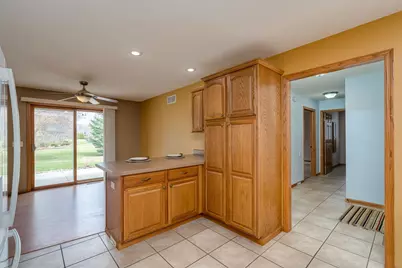 100 Crystal Lane, Mankato, MN 56001 - Photo 18