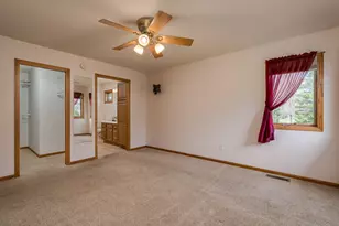 100 Crystal Ln, Mankato, MN 56001 - Photo 22