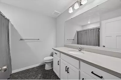 7389 Degrio Way, Inver Grove Heights, MN 55076 - Photo 18