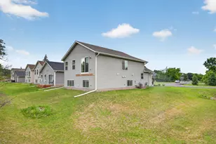 7389 Degrio Way, Inver Grove Heights, MN 55076 - Photo 24