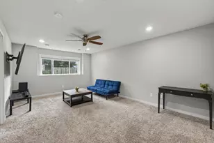 7389 Degrio Way, Inver Grove Heights, MN 55076 - Photo 12