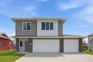 1207 Southwood Dr, Dilworth, MN 56529 - Photo 1