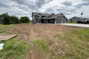 316 Karst St, Pierz, MN 56364 - Photo 2