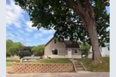 309 Pleasant Street NE, Preston, MN 55965 - Photo 2