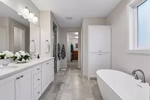 9733 Liberty Ct, Eden Prairie, MN 55347 - Photo 28