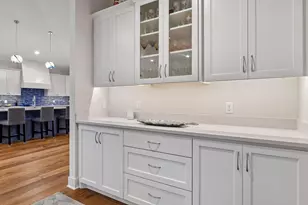9733 Liberty Ct, Eden Prairie, MN 55347 - Photo 18