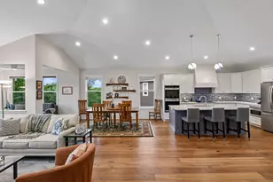 9733 Liberty Ct, Eden Prairie, MN 55347 - Photo 10