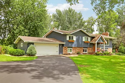 193 Ridgeview Drive, Wayzata, MN 55391 - Photo 4