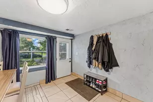 1231 Hewitt Ave, Saint Paul, MN 55104 - Photo 20