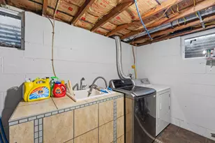1231 Hewitt Ave, Saint Paul, MN 55104 - Photo 30