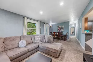1231 Hewitt Ave, Saint Paul, MN 55104 - Photo 8