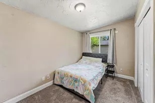 1231 Hewitt Ave, Saint Paul, MN 55104 - Photo 16