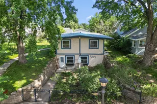 1231 Hewitt Ave, Saint Paul, MN 55104 - Photo 1