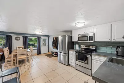 1231 Hewitt Avenue, Saint Paul, MN 55104 - Photo 20