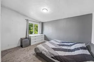 1231 Hewitt Ave, Saint Paul, MN 55104 - Photo 12