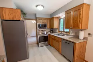 3314 Belden Dr NE, Saint Anthony, MN 55418 - Photo 12