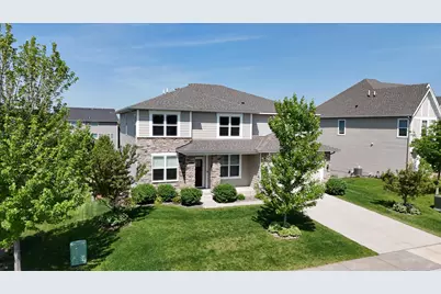 10321 Louisiana Avenue N, Brooklyn Park, MN 55445 - Photo 2