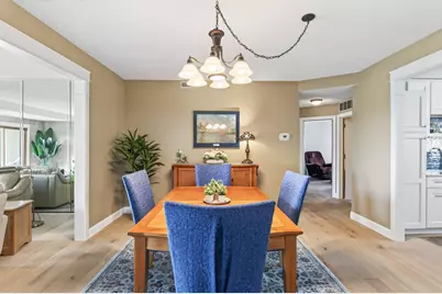 8121 34th Avenue S #301, Bloomington, MN 55425 - Photo 18