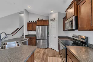 521 Willow Creek Pkwy, Buffalo, MN 55313 - Photo 10