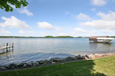 28235 Boulder Circle, Excelsior, MN 55331 - Photo 2