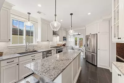 704 E Minnehaha Parkway, Minneapolis, MN 55417 - Photo 8