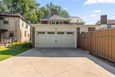 704 E Minnehaha Parkway, Minneapolis, MN 55417 - Photo 32
