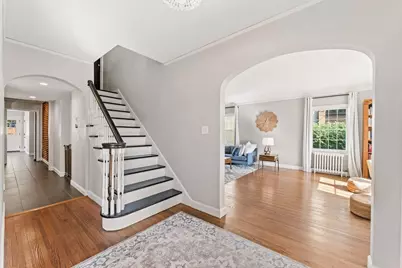 704 E Minnehaha Parkway, Minneapolis, MN 55417 - Photo 2
