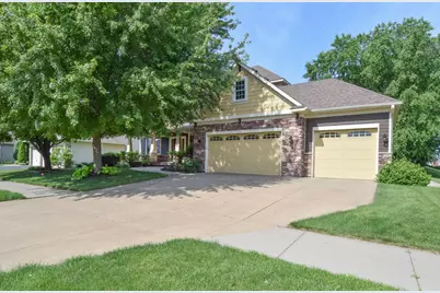 12618 Jamestown Street NE, Blaine, MN 55449 - Photo 2