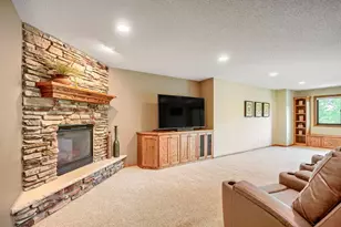 20250 Spoonbill Ct, Rogers, MN 55374 - Photo 14