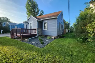 814 3rd St SE, Pipestone, MN 56164 - Photo 1