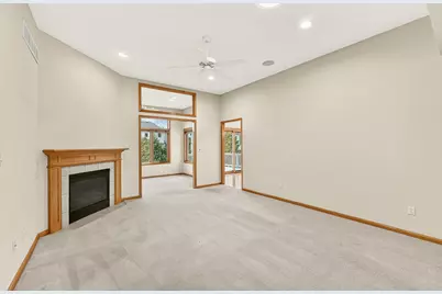 2322 Coral Court NE, Rochester, MN 55906 - Photo 10