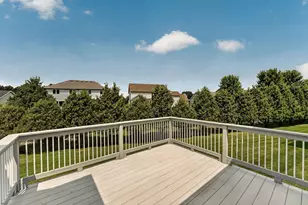 2322 Coral Ct NE, Rochester, MN 55906 - Photo 2