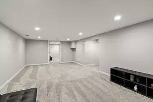 8209 Johnson Cir, Bloomington, MN 55437 - Photo 24