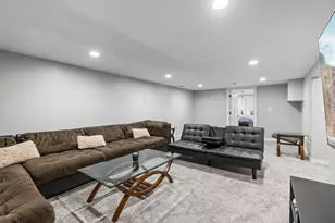 8209 Johnson Cir, Bloomington, MN 55437 - Photo 26