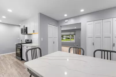 8209 Johnson Circle, Bloomington, MN 55437 - Photo 10