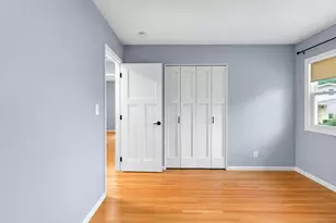 8209 Johnson Cir, Bloomington, MN 55437 - Photo 18