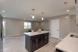 3106 Scotch Ln, Mankato, MN 56001 - Photo 8