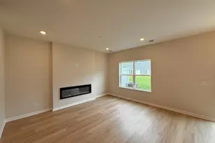 23158 Creekview Ct, Rogers, MN 55374 - Photo 2