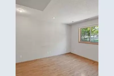 4008 Pennsylvania Avenue, Eagan, MN 55123 - Photo 22