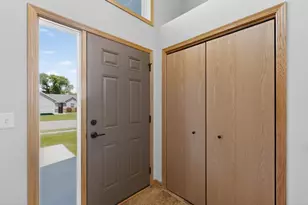 4024 Stone Point Dr NE, Rochester, MN 55906 - Photo 6