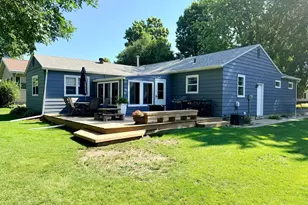 1311 Elmwood Ave, Worthington, MN 56187 - Photo 6