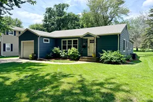 1311 Elmwood Ave, Worthington, MN 56187 - Photo 2