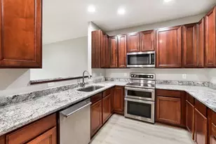 4940 Underwood Ln N, Plymouth, MN 55442 - Photo 2