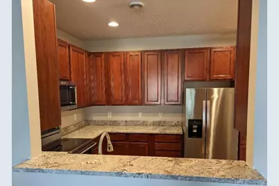 4940 Underwood Lane N #4940D, Plymouth, MN 55442 - Photo 6
