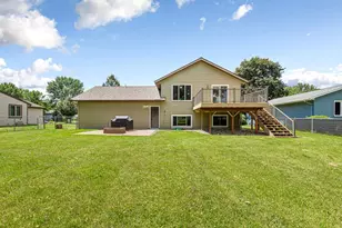 105 Martin Cir, Mankato, MN 56001 - Photo 4
