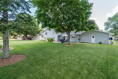 1028 Shady Oak Drive, North Mankato, MN 56003 - Photo 6